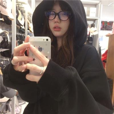 海报女郎 在线观看